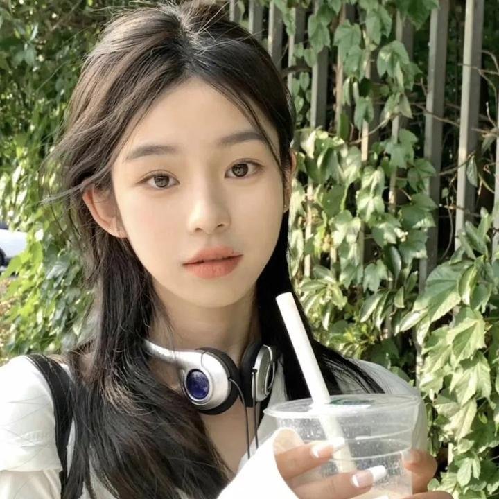 九凤家的锦鲤喵殿下